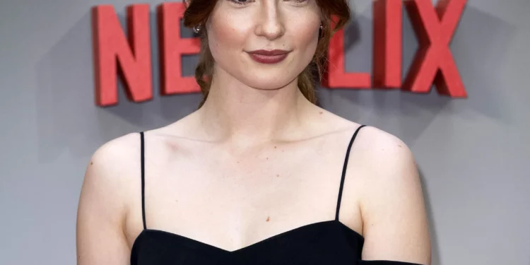 Who Is Hannah Dodd? 5 Things to Know About Bridgerton’s New Francesca After Season 3 Recasting