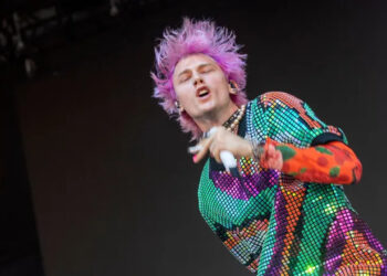 Machine Gun Kelly goes all out during Bonnaroo fest’s final hours: ‘It feels like home right now’