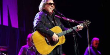 Don McLean, Lee Greenwood exit NRA concert after Texas shooting
