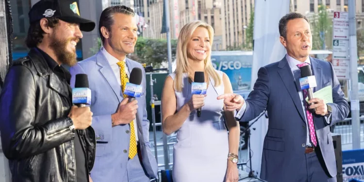 Country singer Chris Janson wows crowd, talks family at the ‘Fox & Friends All-American Summer Concert Series