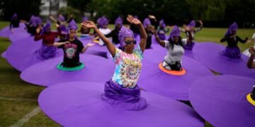 Pageant Participants in Queen’s Jubilee Celebrate Diverse UK