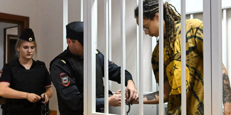 Biden signs executive order to deter wrongful detentions abroad