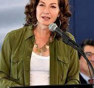 Amy Grant hospitalized, in stable condition after a bike accident in Nashville