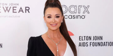 Kyle Richards Swears by These Cryo Sticks: ‘They Feel Like a Miracle’